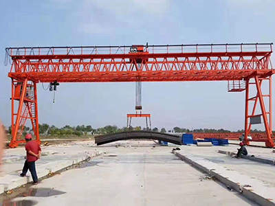 江蘇路橋提梁機